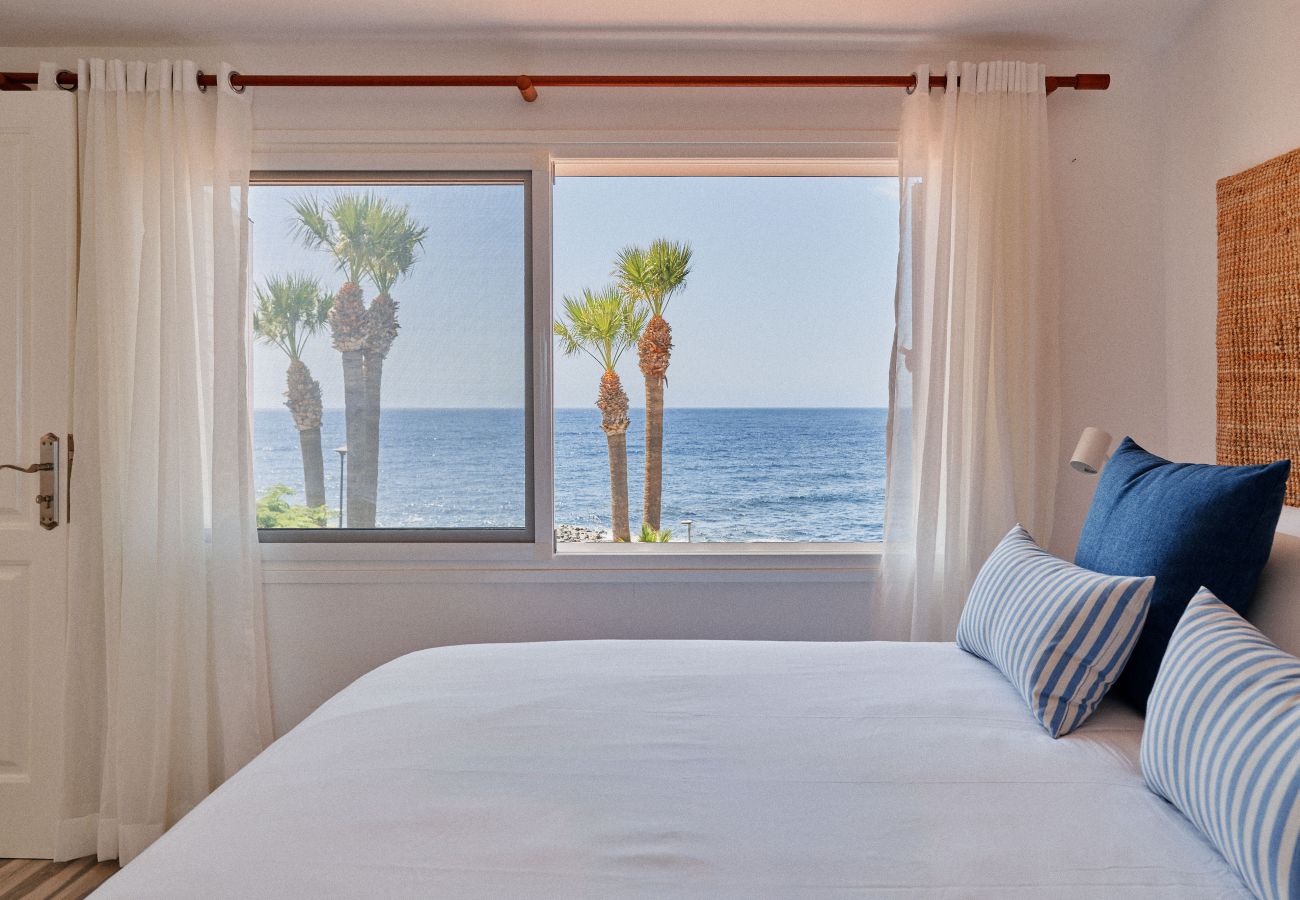 Bungalow en San Miguel de Abona - Bright oceanfront bungalow: views, garden, coastal
