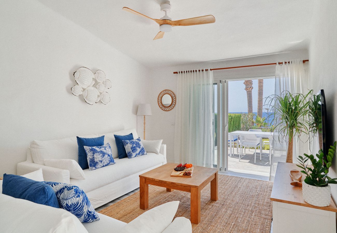 Bungalow en San Miguel de Abona - Bright oceanfront bungalow: views, garden, coastal