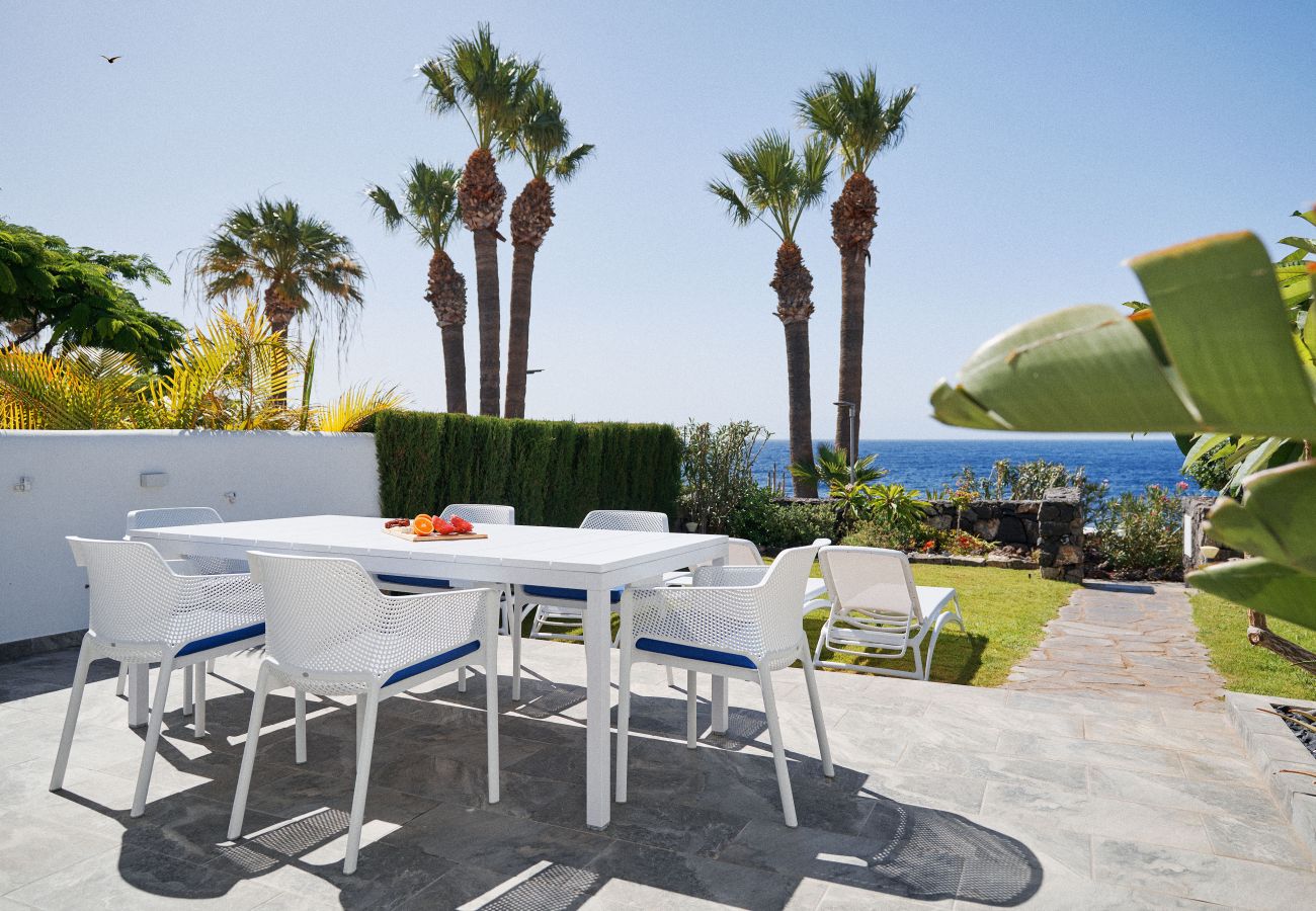 Bungalow en San Miguel de Abona - Bright oceanfront bungalow: views, garden, coastal
