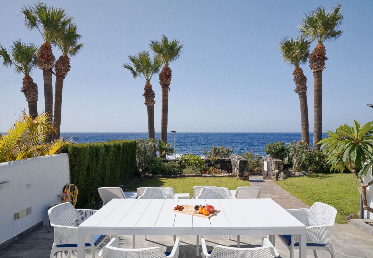 Bungalow en San Miguel de Abona - Bright oceanfront bungalow: views, garden, coastal