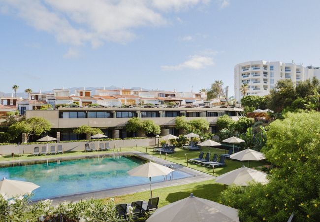Bungalow in San Miguel de Abona - Casa 86 Casa junto al mar, golf, piscina y piscina